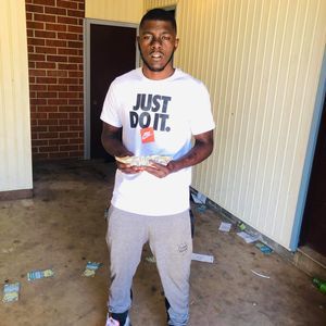 Meet your Posher, Carter